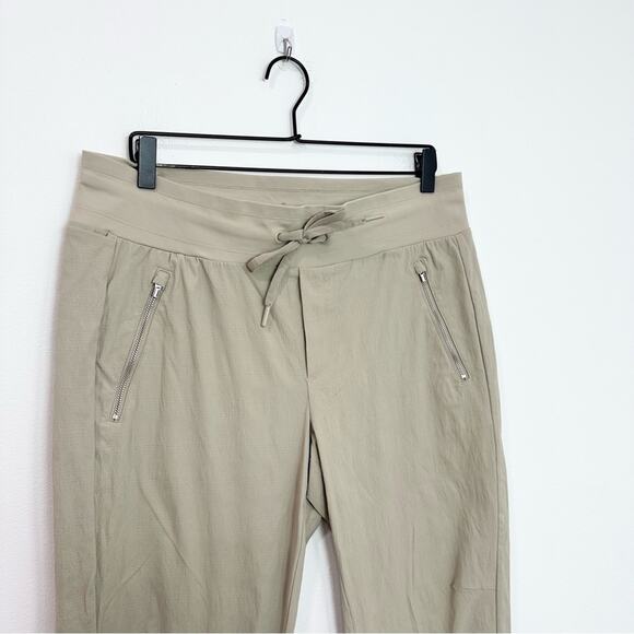Athleta Trekkie North Jogger Ecru Mid Rise Pants size 12 - Picture 4 of 9
